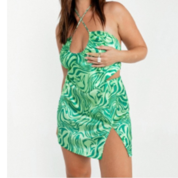 Princess Polly - Picture 3 of 3